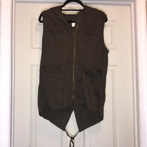 Navy green zipper vest w/ hoodie